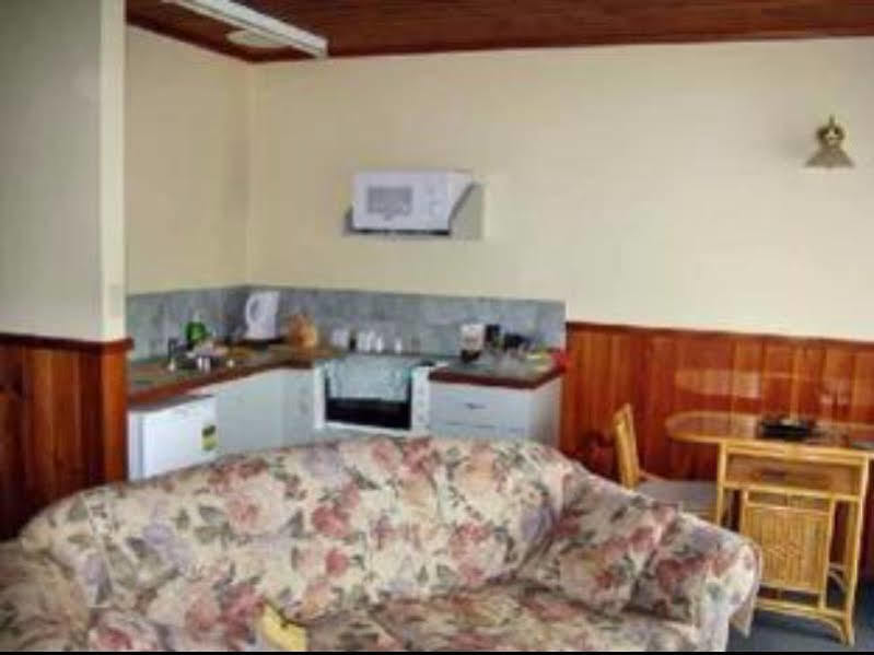 Kitty'S Cottages - Managed By Big4 Strahan Holiday Retreat Dış mekan fotoğraf